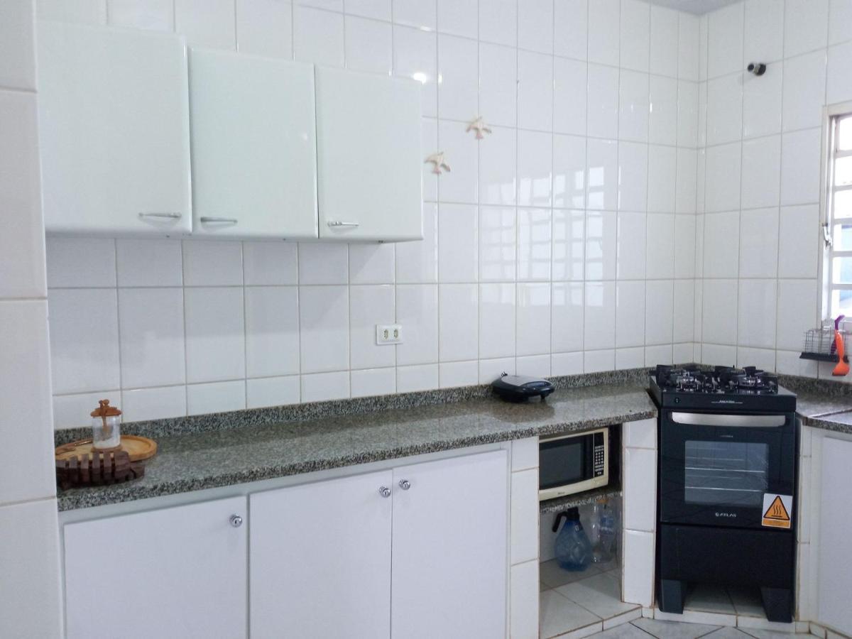 Casa Azul Antares 3 Quartos - Pet Friendly Londrina Eksteriør billede