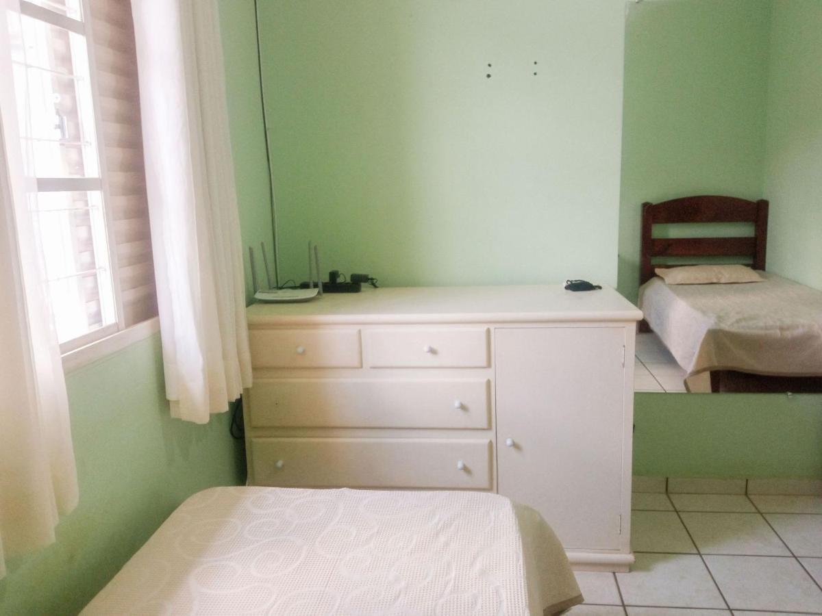Casa Azul Antares 3 Quartos - Pet Friendly Londrina Eksteriør billede